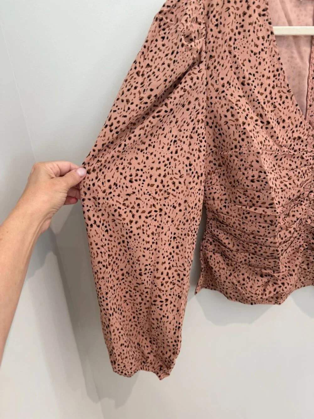 NWT-ASTR The Label Women's Cinch Front Puff Sleeve Top -Size XL